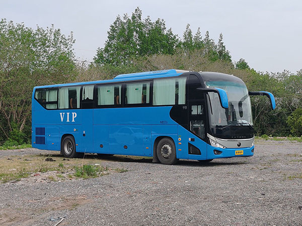 宇通-50-2-600-450.jpg